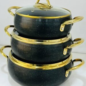 طقم الطناجر الأسود المزخرف بلمسة ذهبية