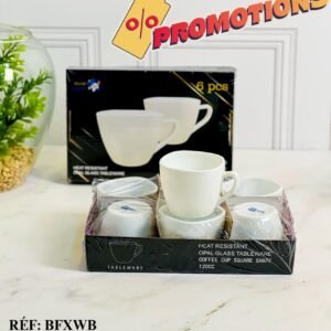 طقم الكؤوس البيضاء