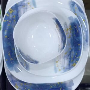 طقم السفرة المكون من 25 قطعة