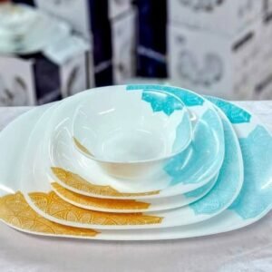 طقم السفرة المكون من 25 قطعة