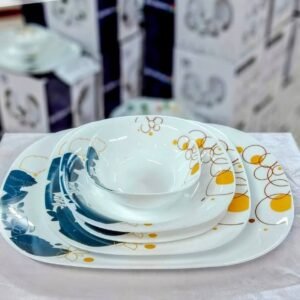 طقم السفرة المكون من 25 قطعة