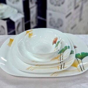 طقم السفرة المكون من 25 قطعة