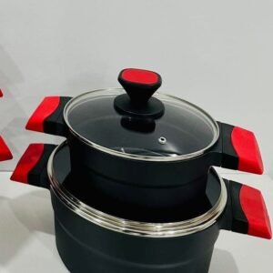 طقم القدور الأسود بمقابض سيليكون حمراء