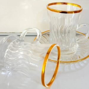 طقم فناجين شاي زجاجي فاخر بحواف ذهبية – 6 قطع